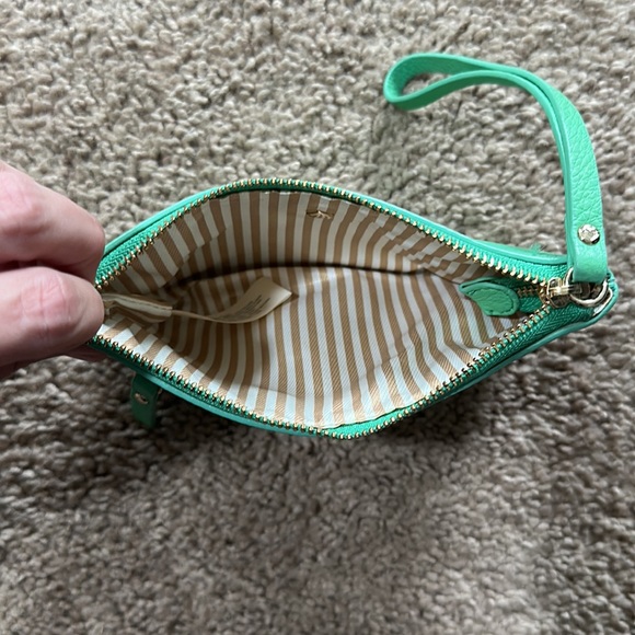 Kate Spade wristlet - Picture 2 of 4